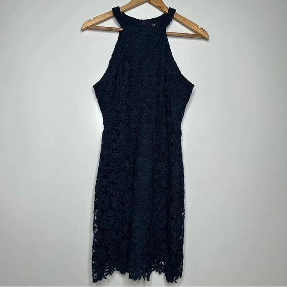 Lulus NWT Navy Love Poem Lace Mini Dress Size Medium - Picture 3 of 13